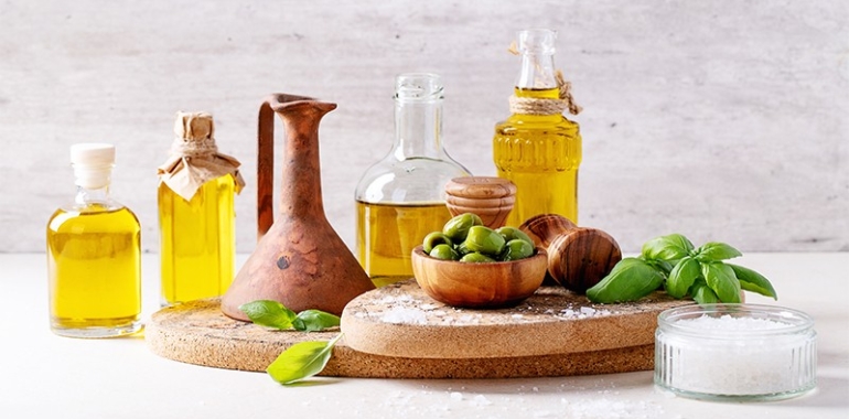 Sağlıklı Zeytinyağı Nasıl Elde Edilir, Nasıl Sınıflandırılır ve Neden Sağlıklıdır?